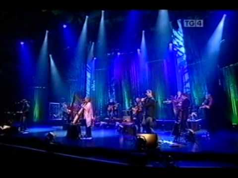 Clannad - Robin of Sherwood medley - 01/19/2007 - Celtic Connections