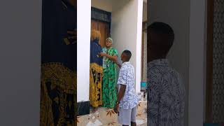 Ujama Sina Msaada Naye Kabisa