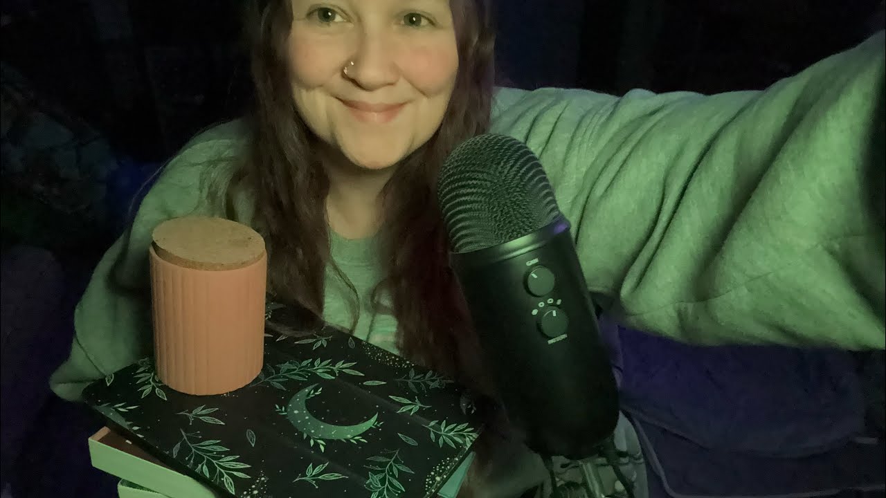 ASMR | Whispered 10 before the end 📚 (book tapping, iPad tapping, TBR Jar) 