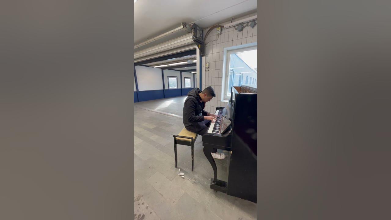 Easy Songs On Piano That Sound Impressive EASY Piano Songs That Sound IMPRESSIVE - YouTube