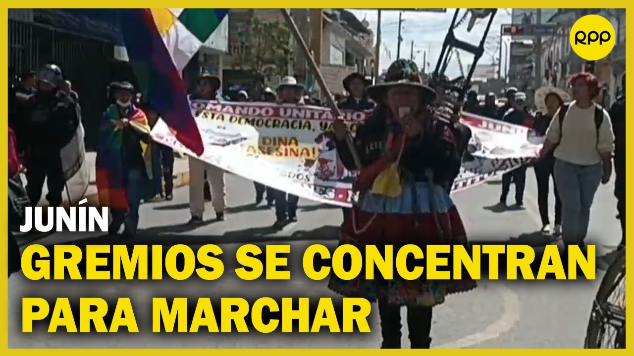 Gremios se concentran en el Parque Huamanmarca, en Huancayo