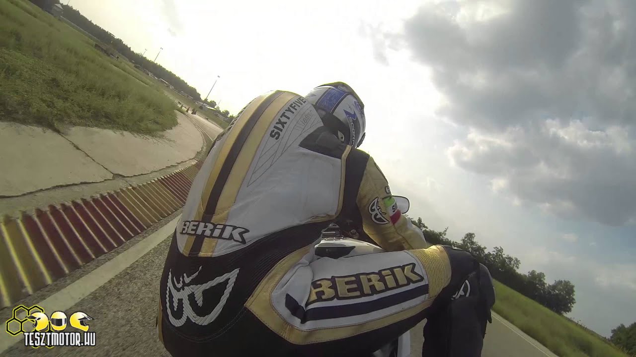 Daniel Krivocenko a TesztMotor.hu tréningen