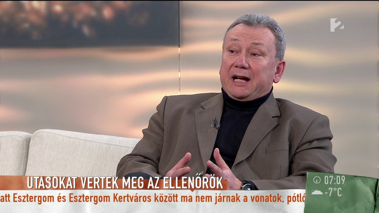 A közterület felügyelő csak 15 percig tarthatja vissza az utast - tv2.hu/mokka