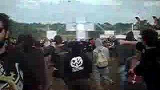 bataille de boue au hellfest 2007