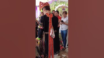Phía sau một cô gái trong đám cưới người miền núi chất, đám cưới người dao #bụi_tình #đám_cưới