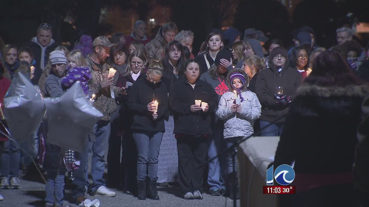 Gloucester community gathers to remember family killed in house fire ...