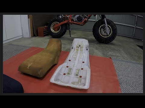 Video: Bagaimana Anda mengembalikan kursi sepeda motor vinil?
