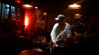 Crossroad Blues Band live at Rustikana