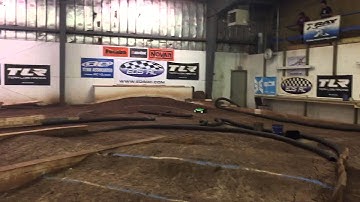 Losi 8ight T 2.0 with brushless conversion practicing