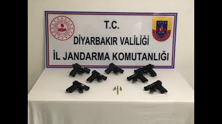 Diyarbakırda Jandarma 7 Adet Ruhsatsız Tabanca Ele Geçirdi