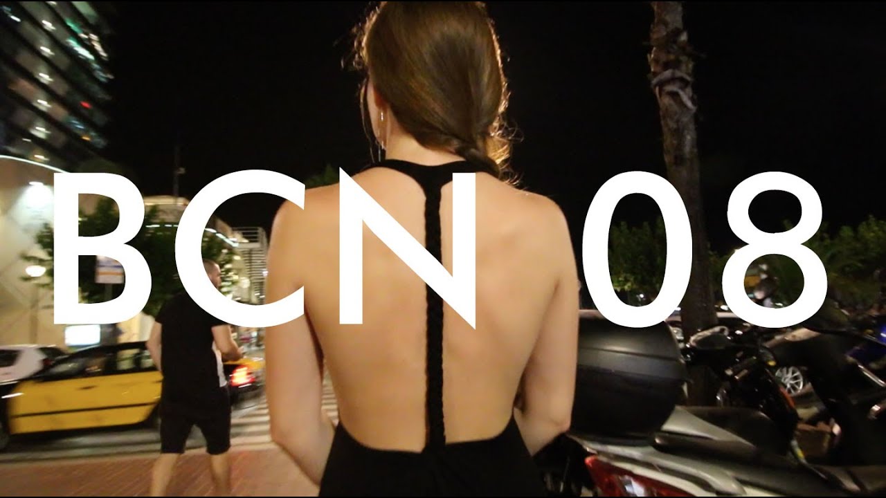 ВЕЧЕРНЯЯ БАРСЕЛОНА, ПЛОЩАДЬ ВОЗЛЕ TORRE AGBAR - VLOG 015