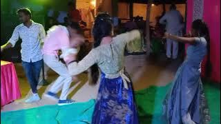 DJ Pe Bhabhi Kyo Sharmagi | Wedding Dance Performance