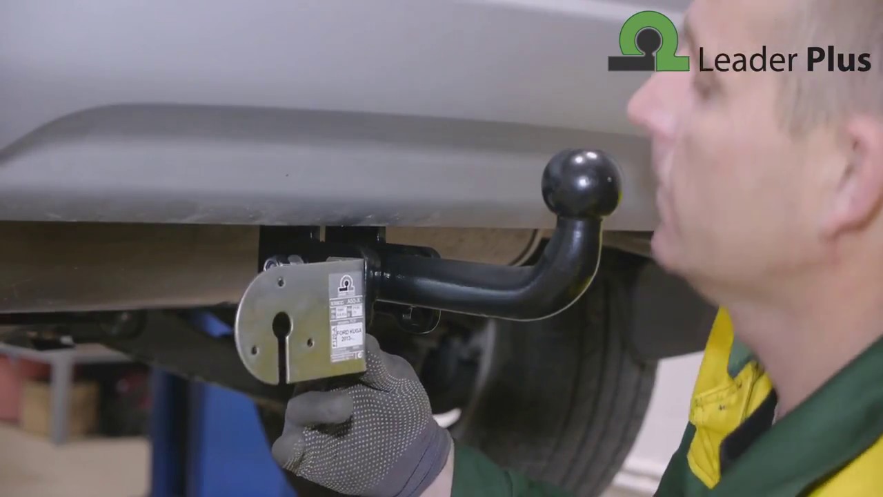 Установка фаркопа на Форд Куга / Ford Kuga (внедорожник) 2013 - ... г.в ...