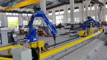 The linear rails and single-axis positioners we designed and produced are matched with Yaskawa robot