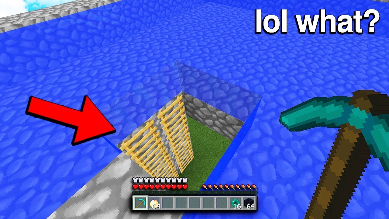 so this rich Minecraft base looked unraidable.. until i saw that i could raid it using a pickaxe!