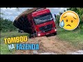 CAMINHÃO TOMBANDO NA FAZENDA!