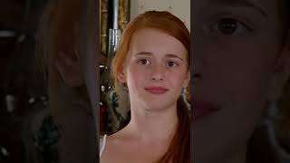 Kızlar Selenadan Kurabiye Istiyor