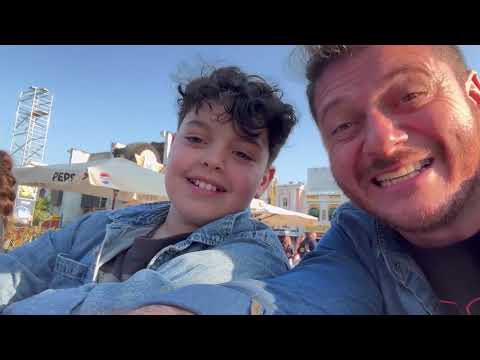 VLOG TUTTO IL NOSTRO GIORNO AL PARCO DIVERTIMENTI A MOVIELAND!
