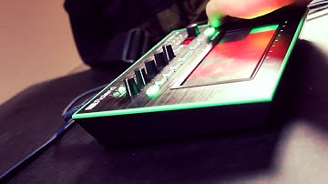 Sequencing with the Roland TB-3 Aira