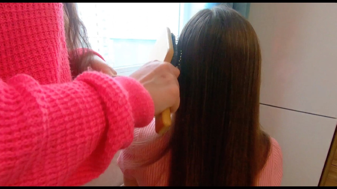 ASMR Slow Hair Brushing 💇‍♀️ Different Combs for Relaxation ✨ #asmr #hairbrushing #hairasmr #tingles