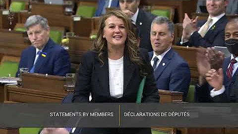 MP Julie Dzerowicz Rises in the House to Celebrate Davenport Platinum Jubilee Leadership Awards