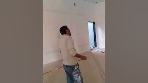 شاب عنده تلاوة خاشعة ما شاء الله