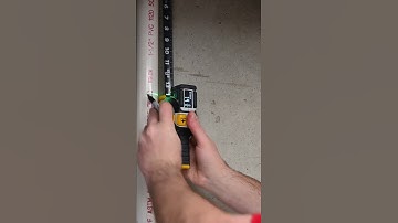 The T1 Tomahawk’s green laser line extension helps making marks next to the tape body accurately