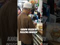 Bantu lah warga emas yg tak pandai. Jgn di marah mereka