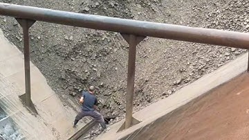 Barge unloading 3900 tons of bauxite ore - smooth and relaxing flow - Vlog working on the barge Full