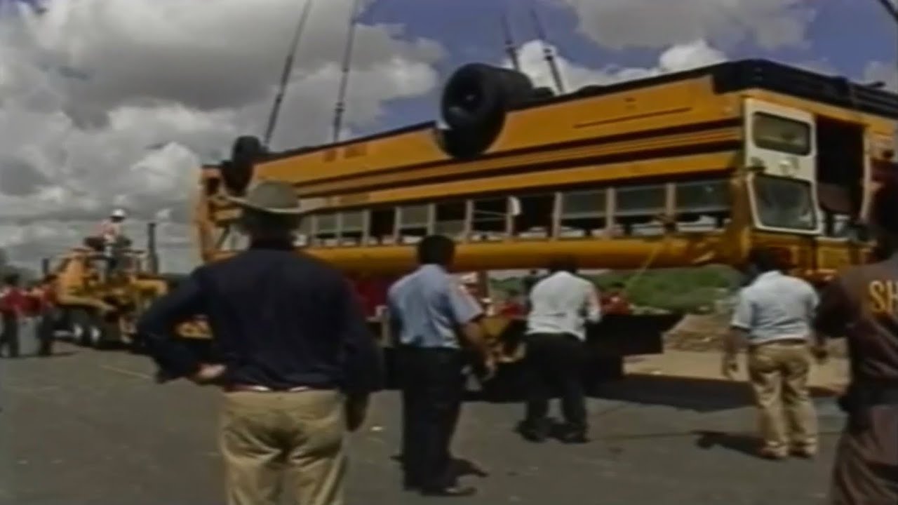Alton School Bus accident of 1989, this is where it happened. YouTube