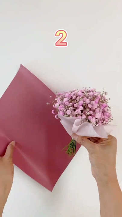 3 ways of wrapping a baby's breath bouquet
