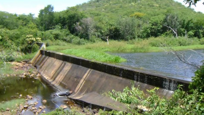 Pai Pedro, Catuti e Monte Azul - Estações 