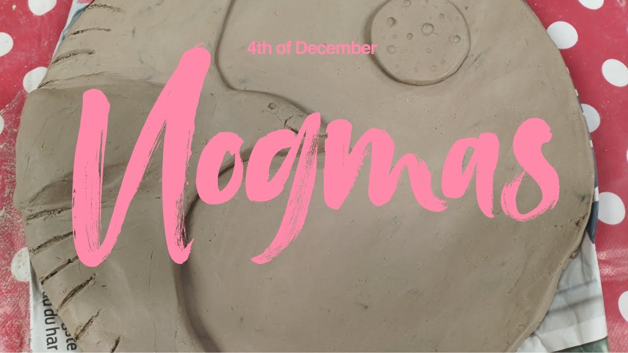 #vlogmas - 4th of December. Going to the pottery studio and making a christmas junk journal.
