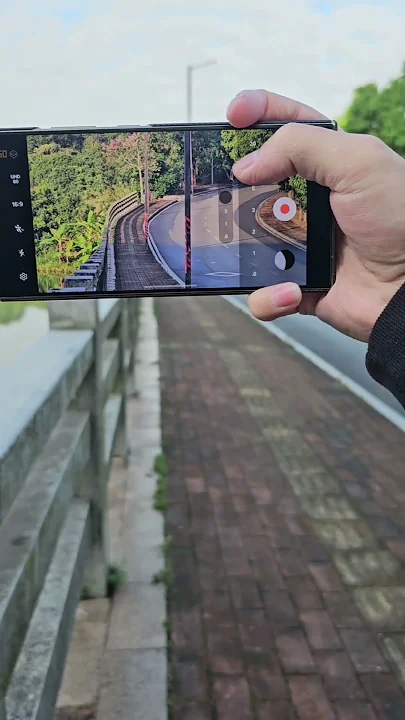 Digital Technology Samsung 30x video resolution is also pretty good! After applying the film
