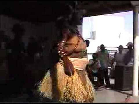 KasaÃ¯ is one of the richest provinces of the Democratic Republic of the Congo not only for diamond but also for its culture and Arts. Here we have a compilation of some traditional dance...