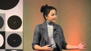 Looking or seeing? | Zoe Kniskern | TEDxSpringfield