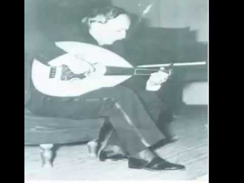 تقاسيم بالعود لملك العودالشريف محي الدين حيدر الحجازي استاذ عازفي الة العودالعرب منير وجميل بشير