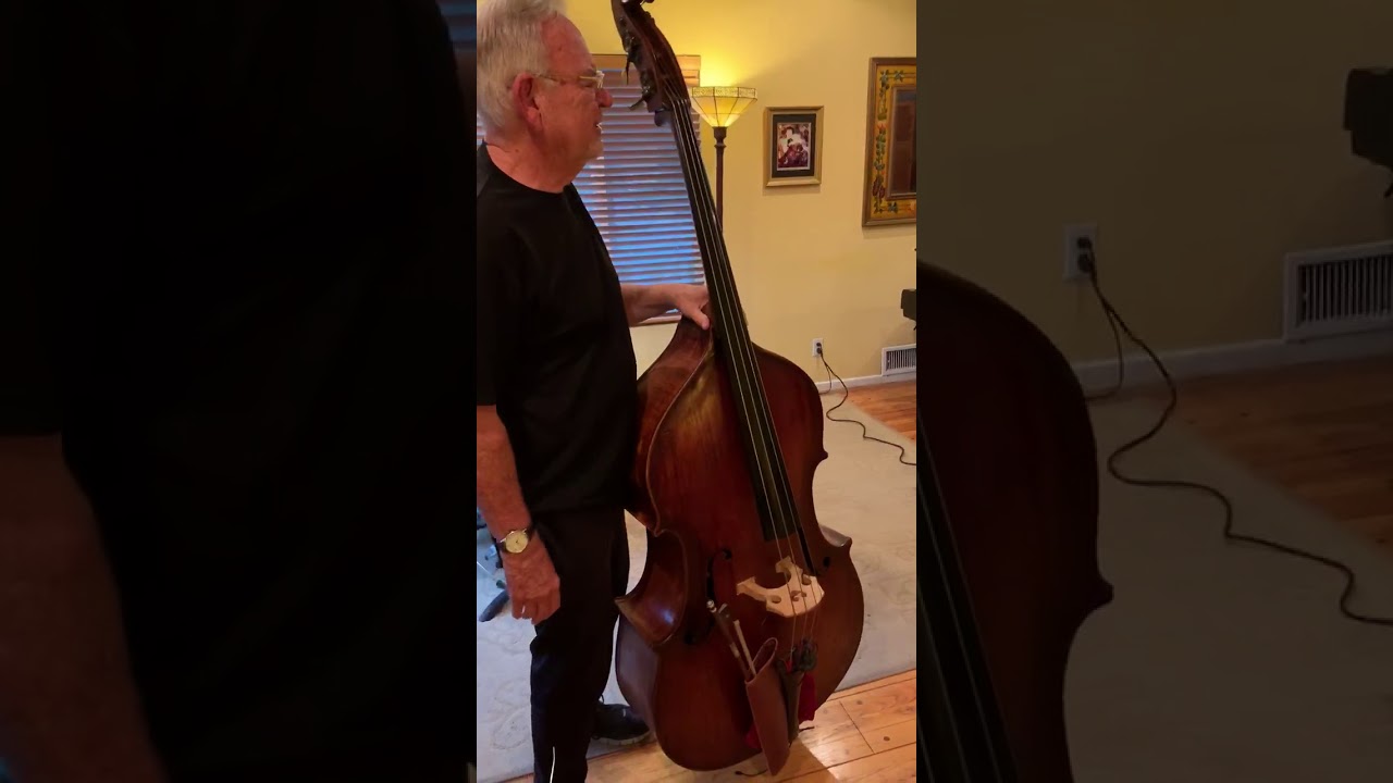 Chuck Berghofer demos his 2 most famous bass lines YouTube