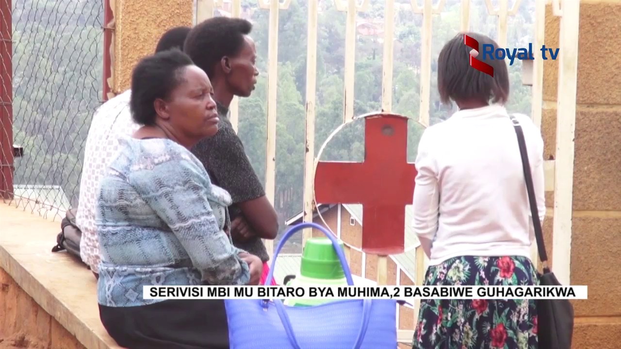 Abaforomo babiri ku muhima bahagaritswe ku kazi nyuma yo guha servisi mbi minisitiri