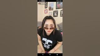 Tante bella goyang ebot hot