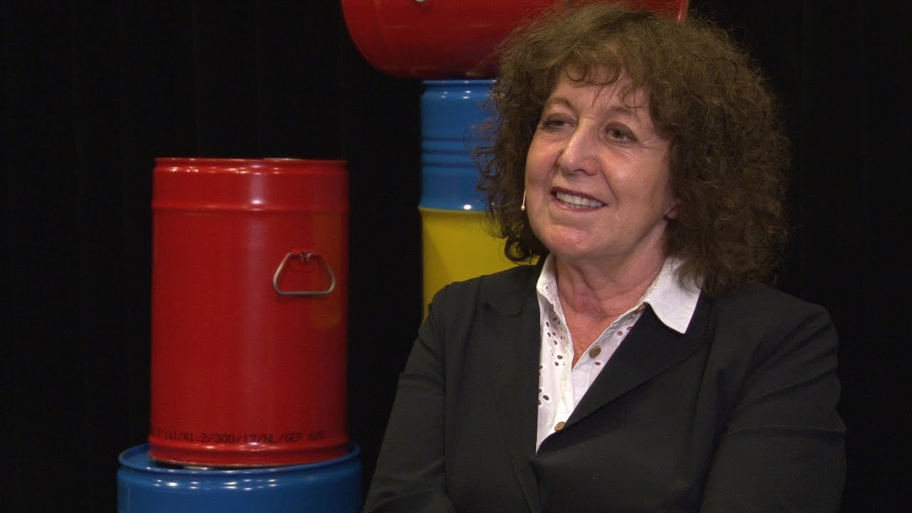 Elisabeth Lockhorn: Metselaar van de wereld - interviewfragment - YouTube