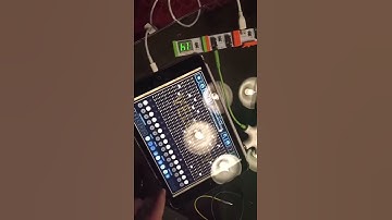 moog werkstatt-01 voltage controlled by ios thru littlebits MIDI USB and CV