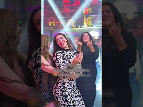 رقص شروق الدكتورة الراقصة بحركات قوية قلبت الدنيا في عيد الميلاد رقص شروق الدكتوره الراقصه 