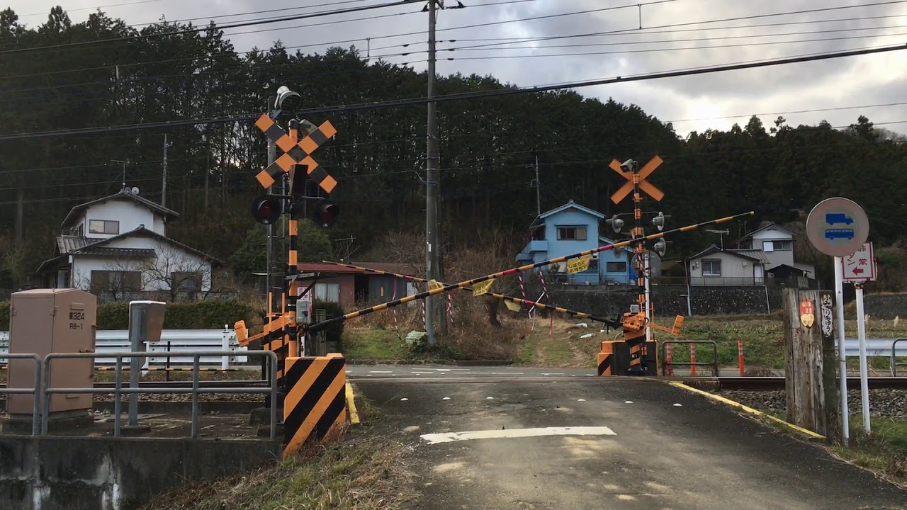 東武東上線の踏切 東武竹沢ー男衾 埼玉県 東武竹沢から2つ目 Youtube