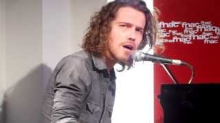 Julien Doré - FNAC Lille - 9 Novembre 2013 - HABEMUS PAPAYE