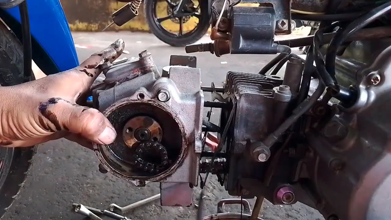 Suzuki Shogun 110 berasap dari mesin dan kenalpot