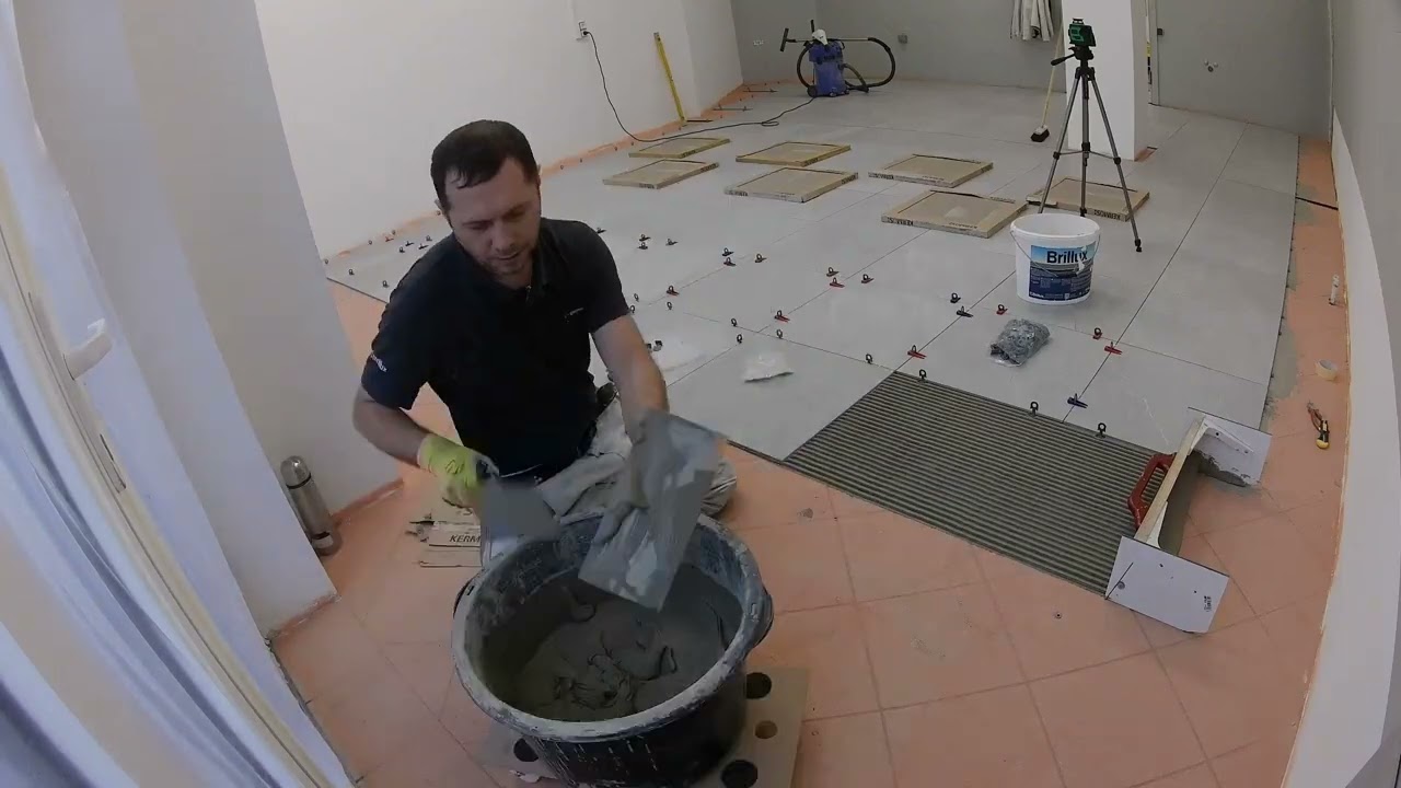 Fliesen auf Fliesen verlegen. 60x60 Fliesen