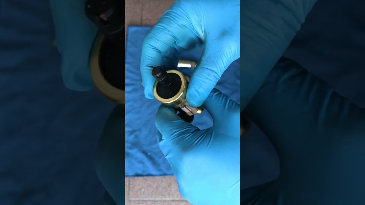 Odpowietrznik automatyczny w centralnym ogrzewaniu - zakręcony czy odkręcony?