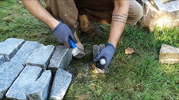 Splitting smaller granite stones