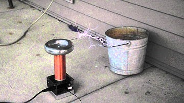 OneTesla TS Tesla Coil "Pirates of the Caribbean"